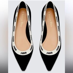 J’ADIOR Graphic Printed Flats